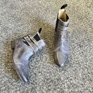 Bed Stu Ravine Ankle Boots Pointed Toe Western Buckle Gray Distressed Leather 6